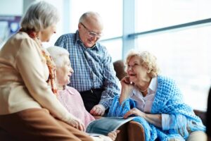 People making friends in retirement