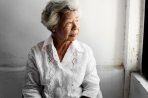 Person experiencing social isolation in seniors